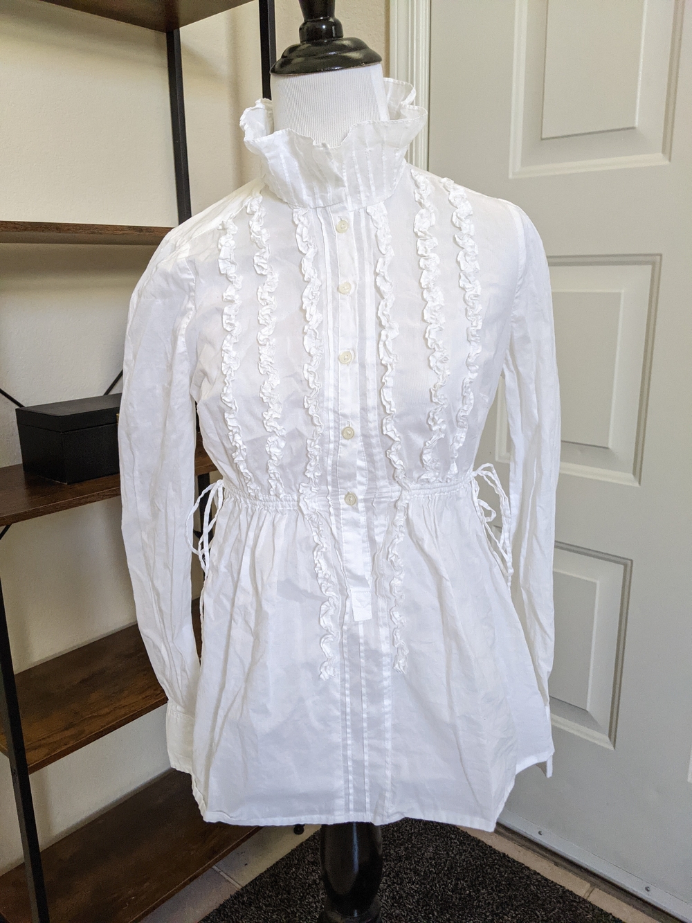 Elle White Ruffled Tuxedo Front XS High-Neck Button Front Blouse 100% Cotton